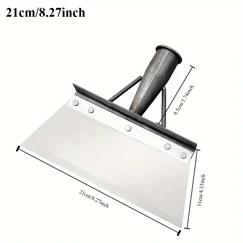 The 1PC, 8/ 10/ 11 inch multifunctional gardening shovel expands the cleaning range and is widely used as an outdoor snow removal too