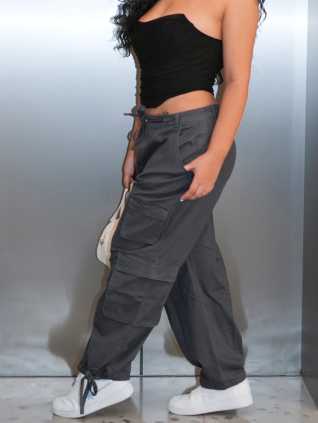 Women's High-Waist Cargo Jeans - Loose Fit, Straight Leg, Pants with Multiple Pockets, Machine Washable